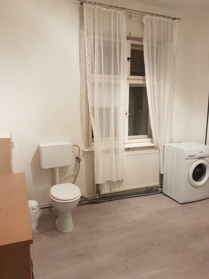 Ferienwohnung In Diehlo Eisenhüttenstadt Esterno foto